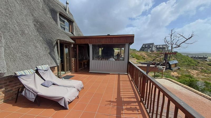 5 Bedroom Property for Sale in Stilbaai Wes Western Cape